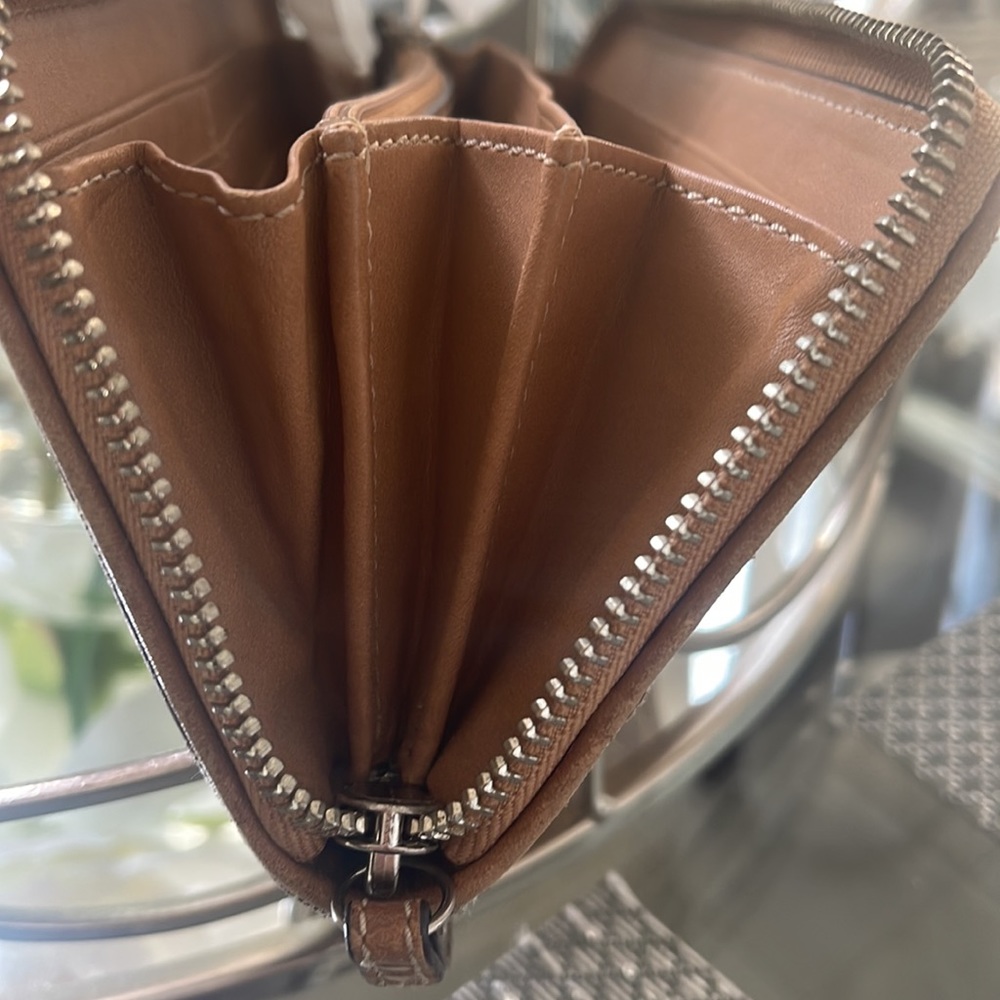 Authentic Coach Wallet - Picture 4 of 8